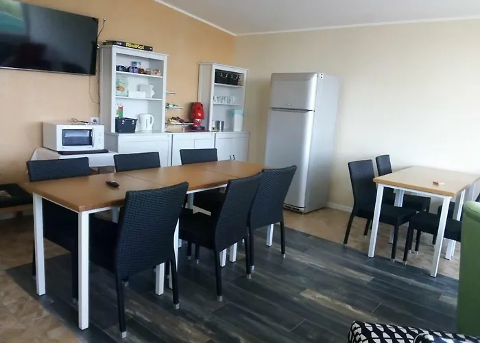 Osteria Dell'americano 3* بوتنزا