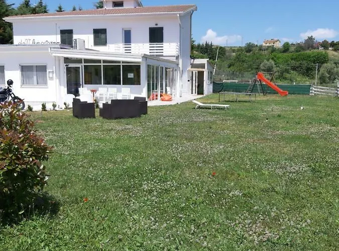 Osteria Dell'americano بيت ضيافة بوتنزا